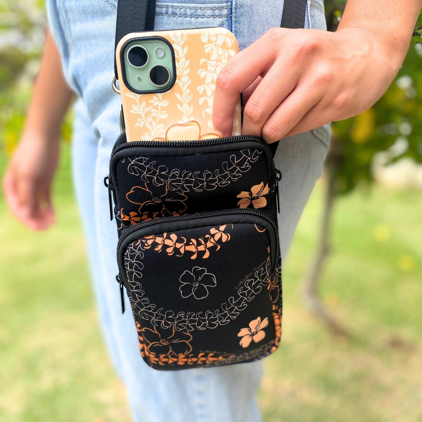 Cell Phone Crossbody (Ha'aheo Black & Orange)